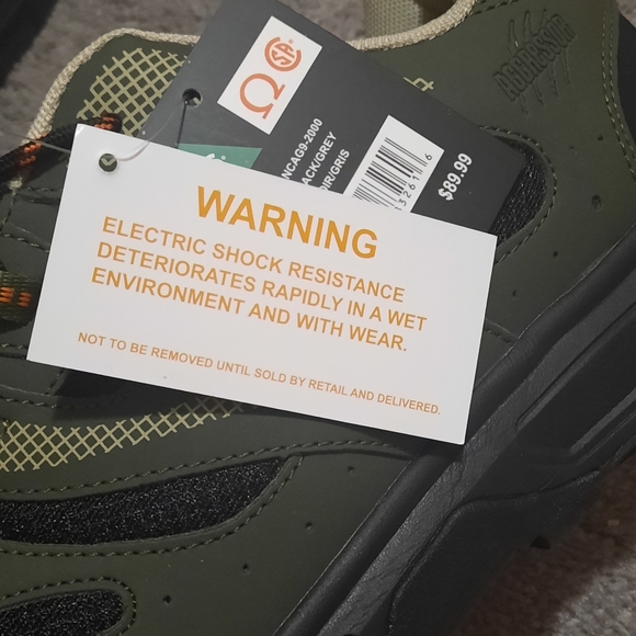 Brand new Aggressor safety steel toe shoes. Size 10.5. Color black/olive green. - Picture 9 of 11